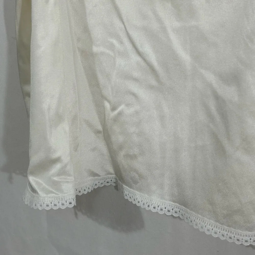 Vintage White Lace Trim Camisole Top Satin Bow Coquette Y2K M Size M - Image 4