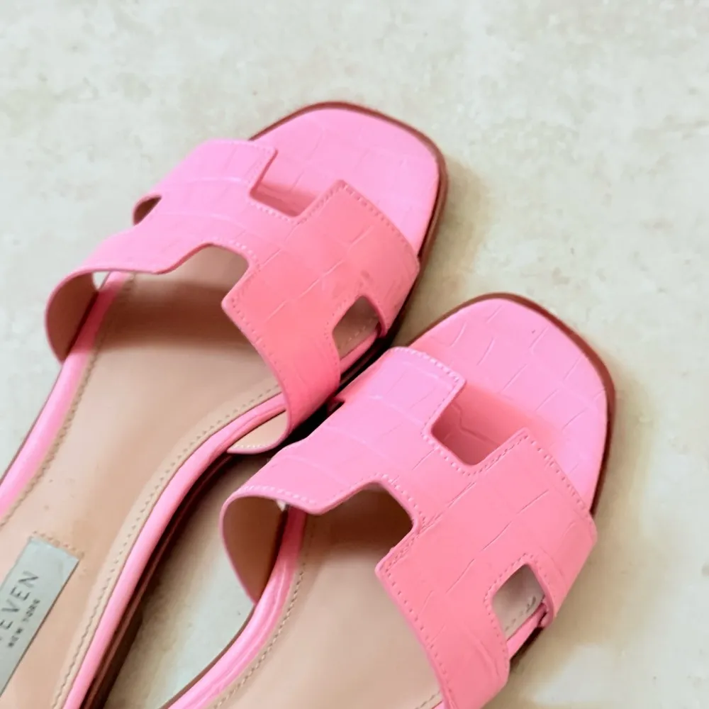 Steven New York Women's Harlien Slide Sandal size 9 - Image 4