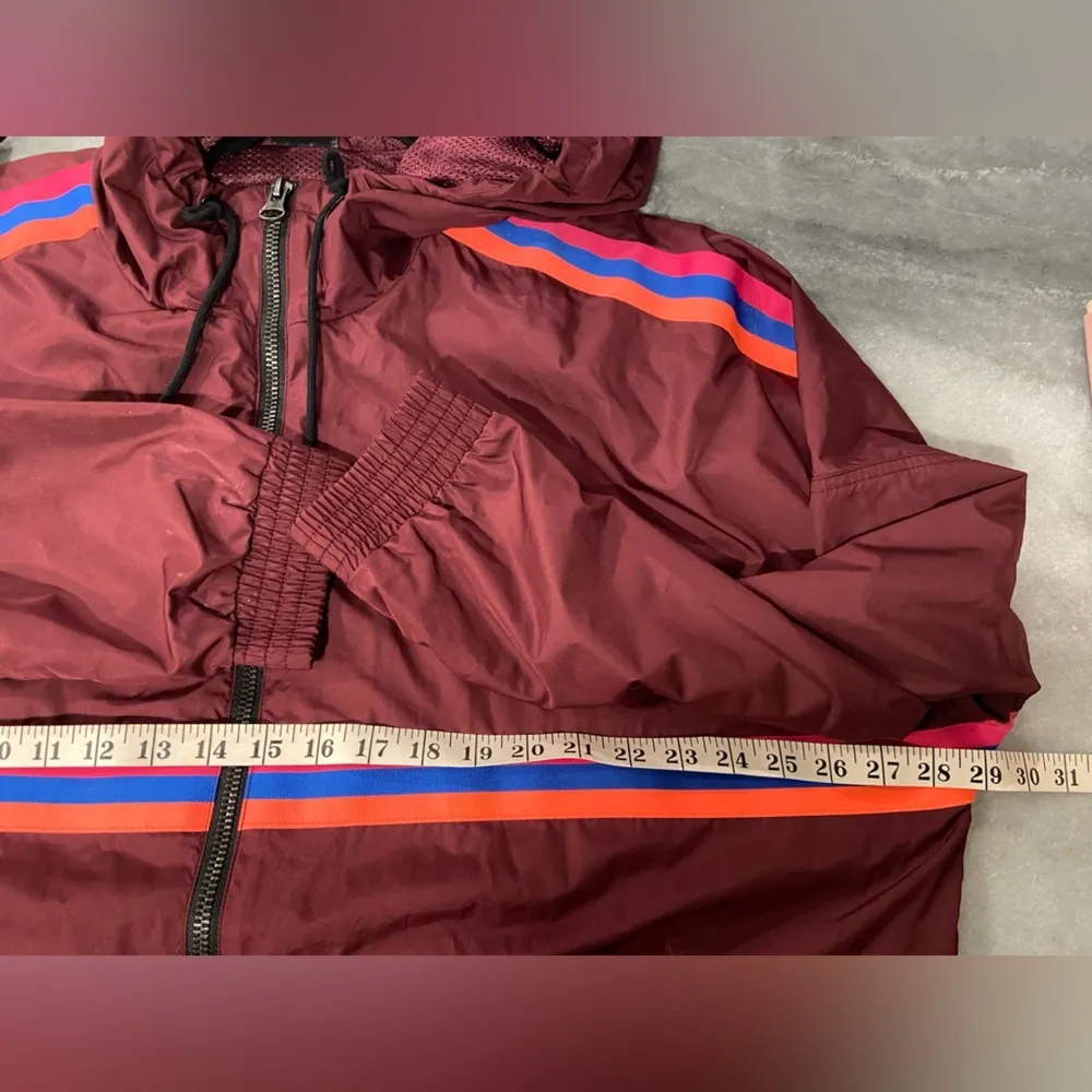 Gap Burgundy Neon Stripe Hooded Full Zip Drawstring Windbreaker Jacket Size XL - Image 9
