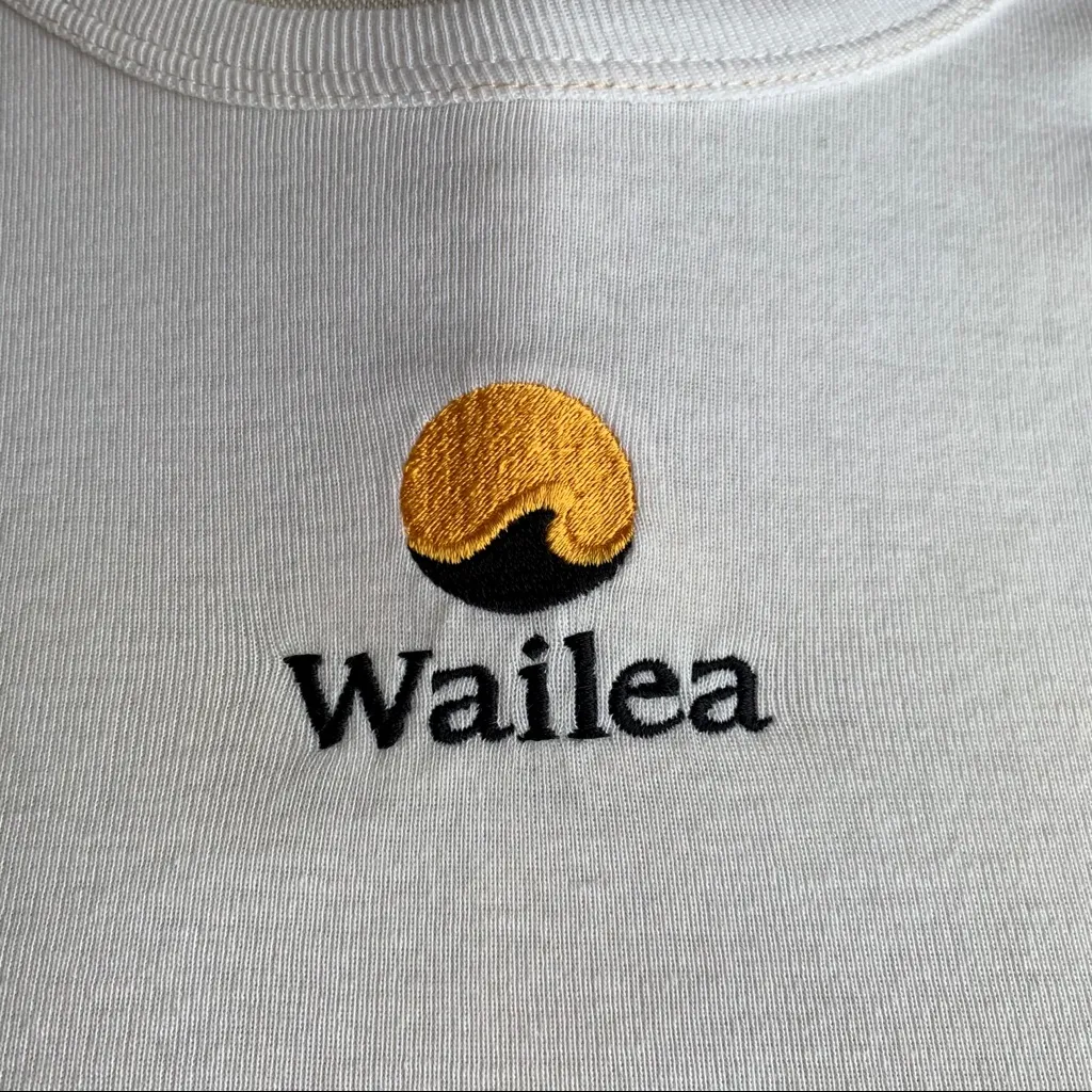 Wailea embroidered white all cotton baby T - Image 3