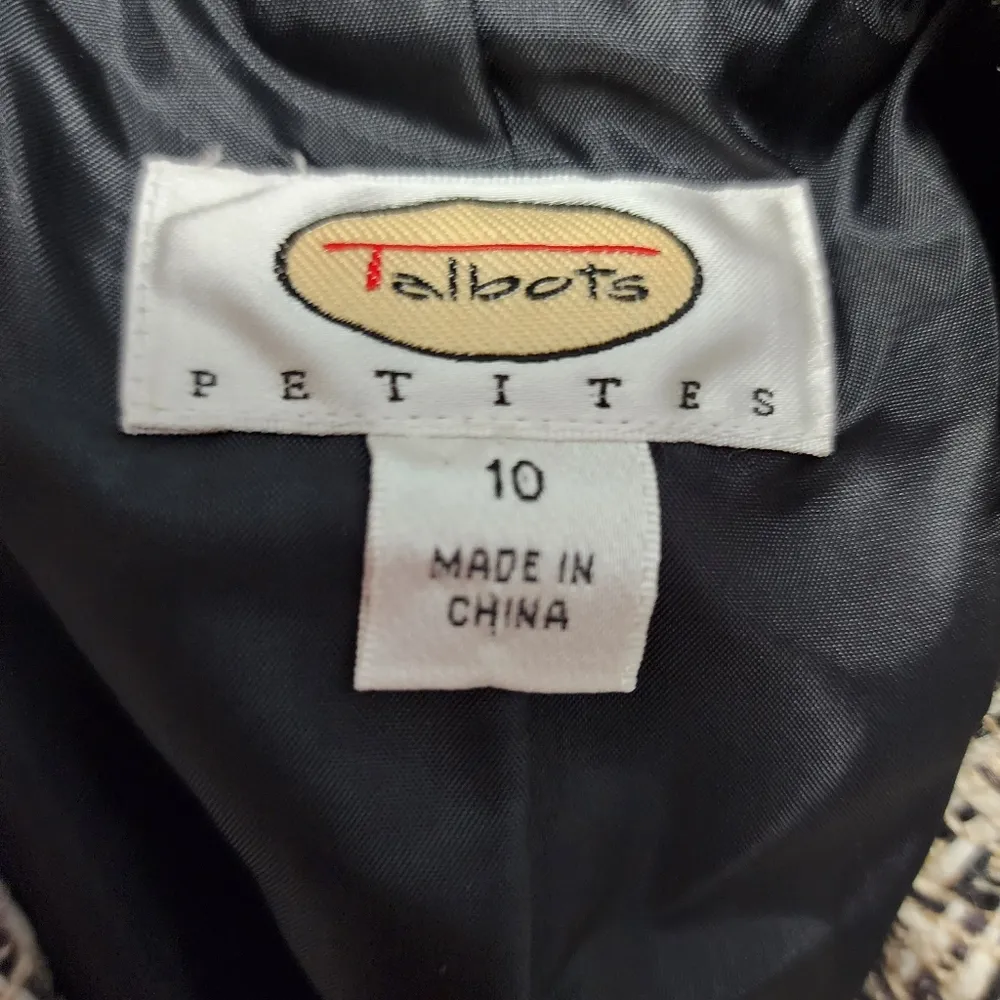 Talbots neutral classic tweed silk blend blazer size 10p - Image 6