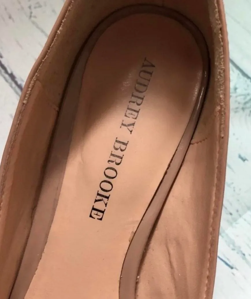 Brooke nude shoes. In nude and black with square heel - Image 2