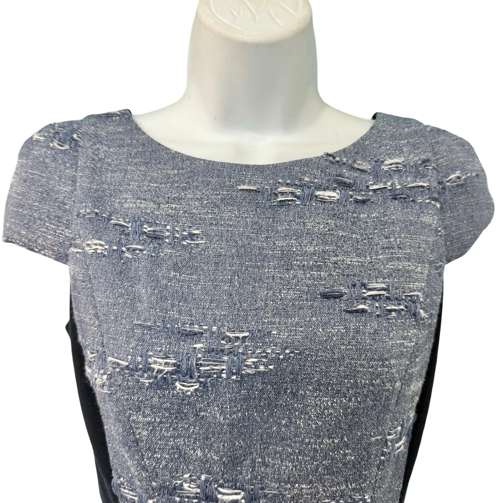 Black Halo Navy Light Blue Tweed Colorblock Cap Sleeve Shift Dress size 2 - Image 9