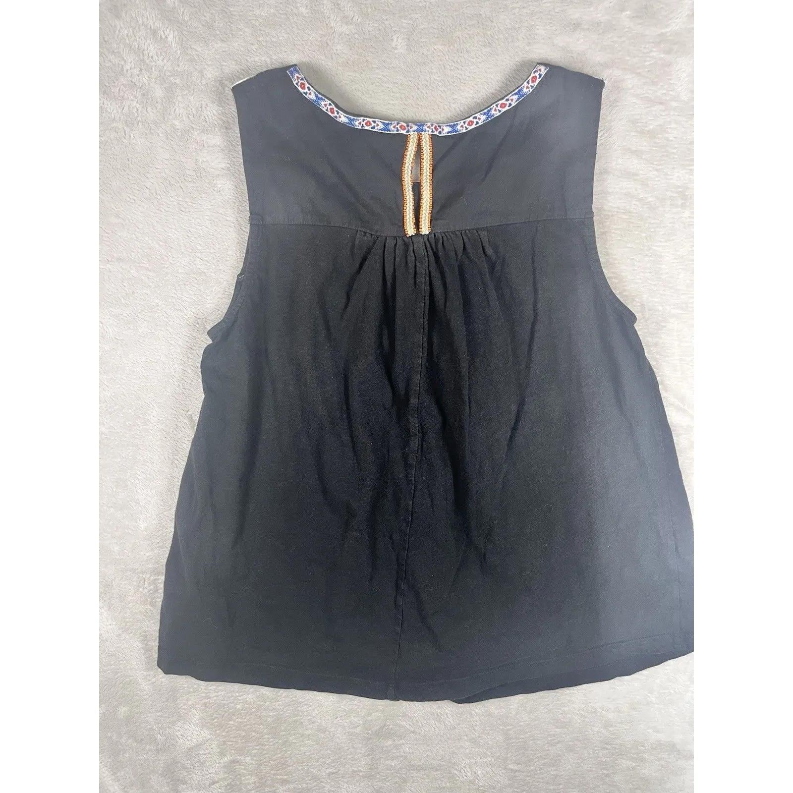 Anthropologie Akemi + Kin Knit Top Black Bohemian Embroidered Beads Size L - Image 7