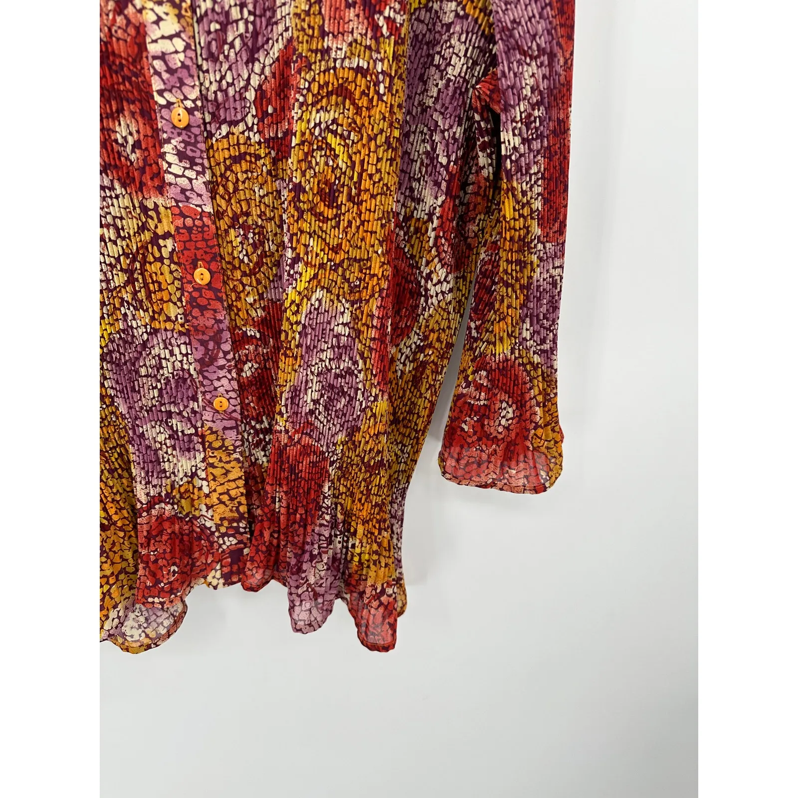 Maggie Barnes Women Tunic Size 2X Button Down Artsy Pleated Unique Top - Image 3