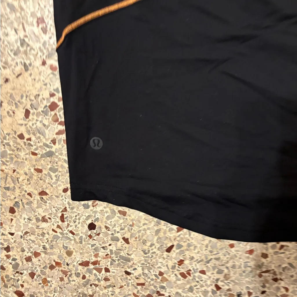 Lululemon - Women's Ventilated Open-Back Training Black T-Shirt - Size 4 - Image 6