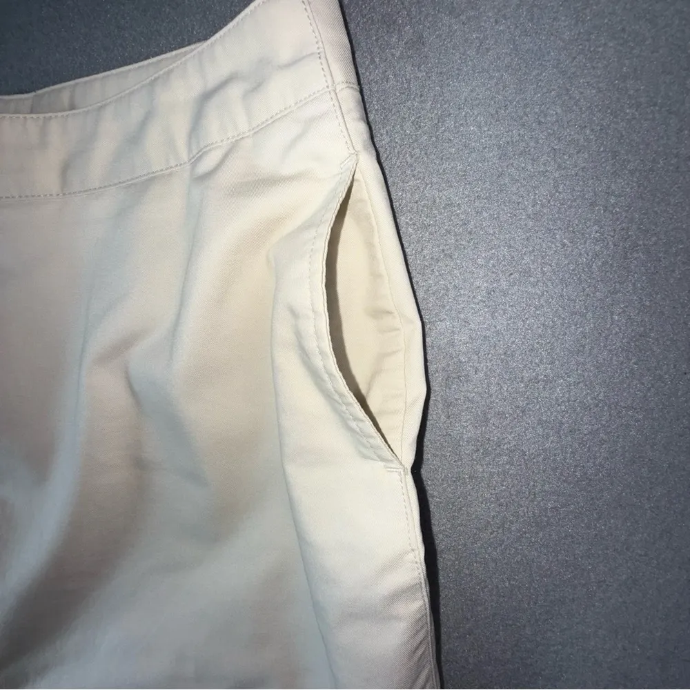 Adidas Cream Golf Skort zip back side pockets‎ size 10 - Image 8