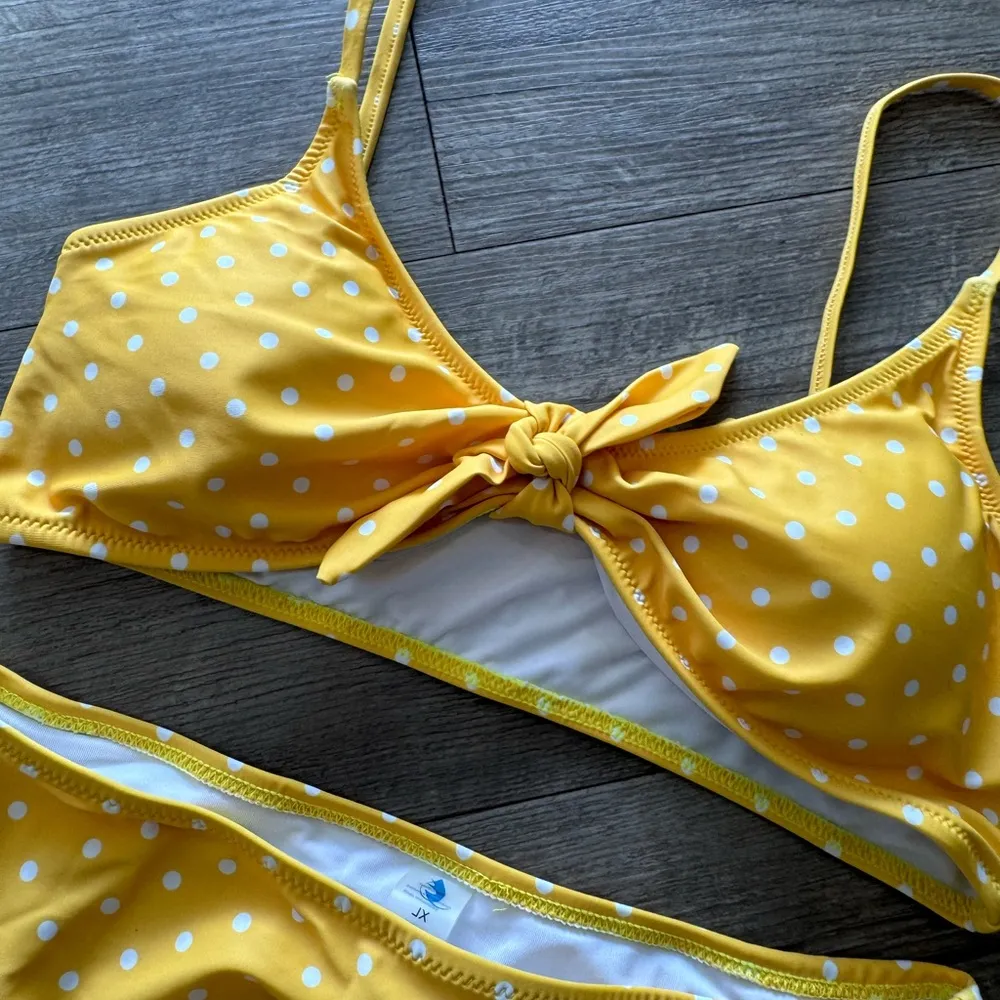 AMAZON polka dot high waist swimming set💛 - Image 9