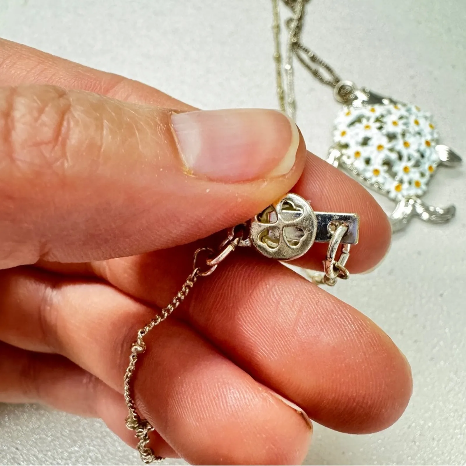 Lauren Conrad Silver Tone Fish Pendant Necklace Long Daisy’s Enameled - Image 3