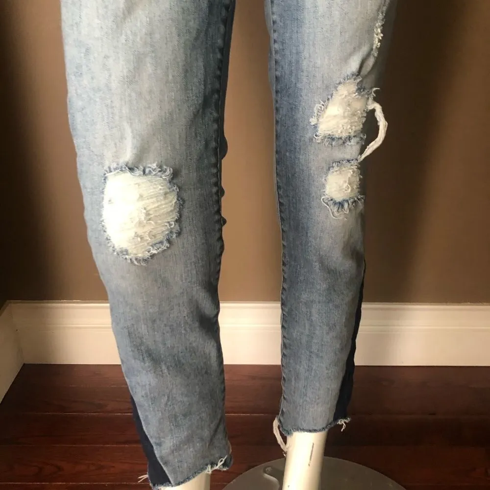KUT from the Kloth Distressed Crop Jeans - Image 4