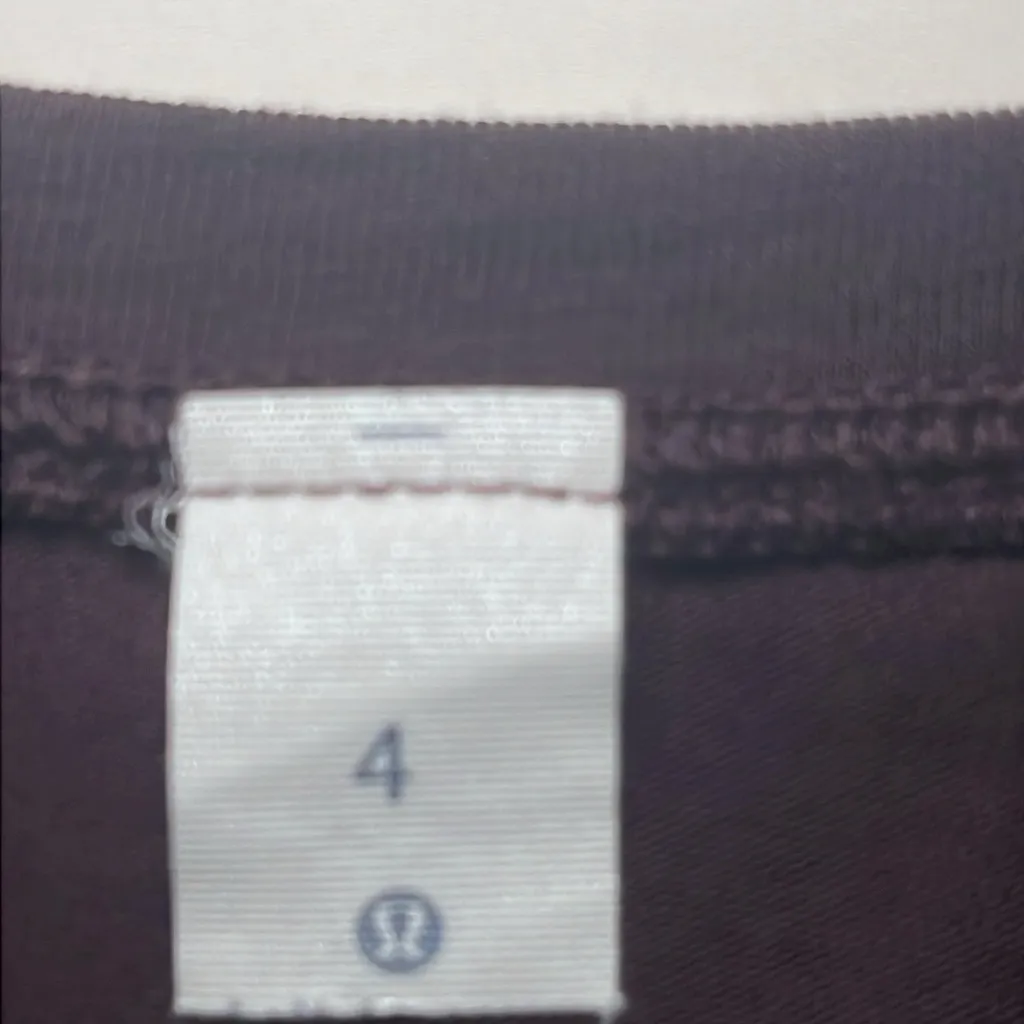 Lululemon To The Point Long Sleeve Women’s Asymmetrical Top Purple/Plum  Size 4 - Image 8