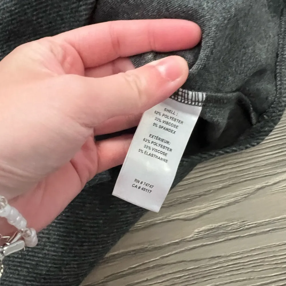 Natural Reflections  button down - Image 3