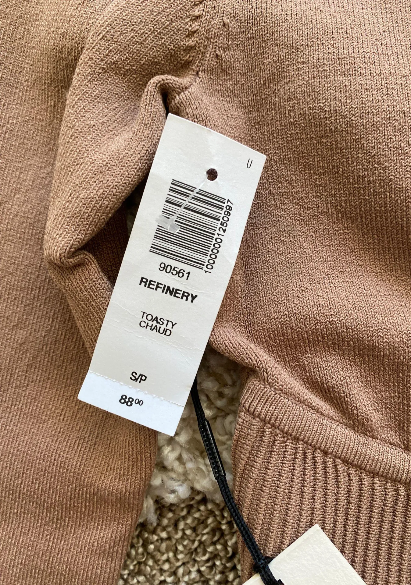 NWT  Babaton Contour Long Sleeve - Image 3