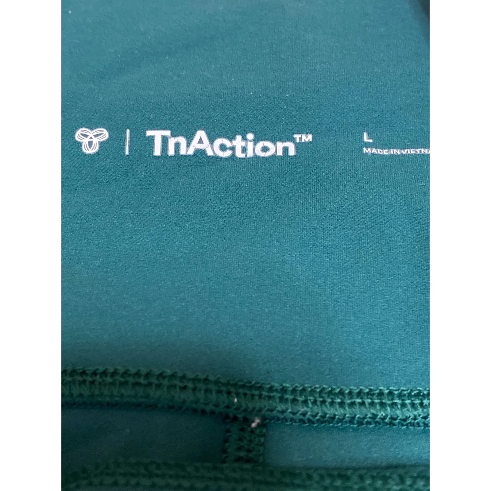 Aritzia TnAction Women's Green High Rise Activewear Yoga Athletic Biker Shorts L - Image 3