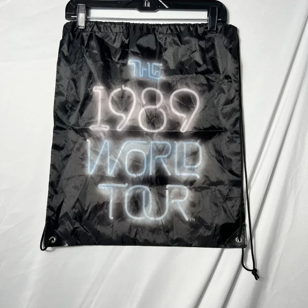 Taylor Swift the 1989‎ World Tour Drawstring Bag - Image 2