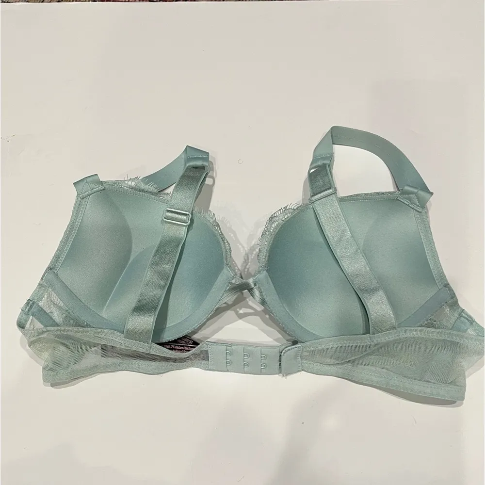 Victoria’s Secret Mint Green Lace Fashion Show ‘24 Bombshell PushUp Bra Sz. 36AA - Image 4