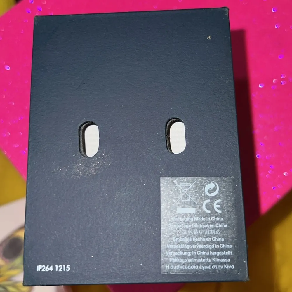 CHAPS Gold Tone w Crystals Watch - Image 6