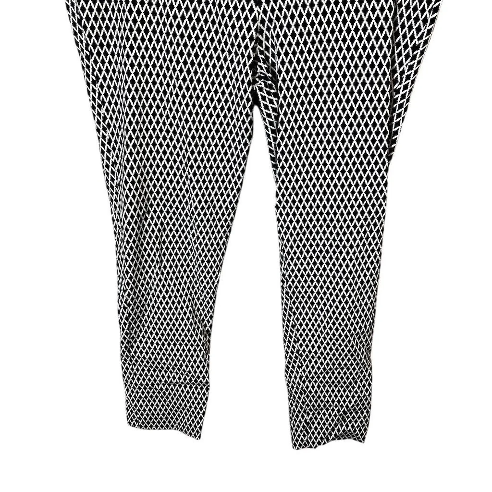 Ashley Stewart Geometric Dress Pants Size 12 White Black Preppy Pull On Cropped - Image 3
