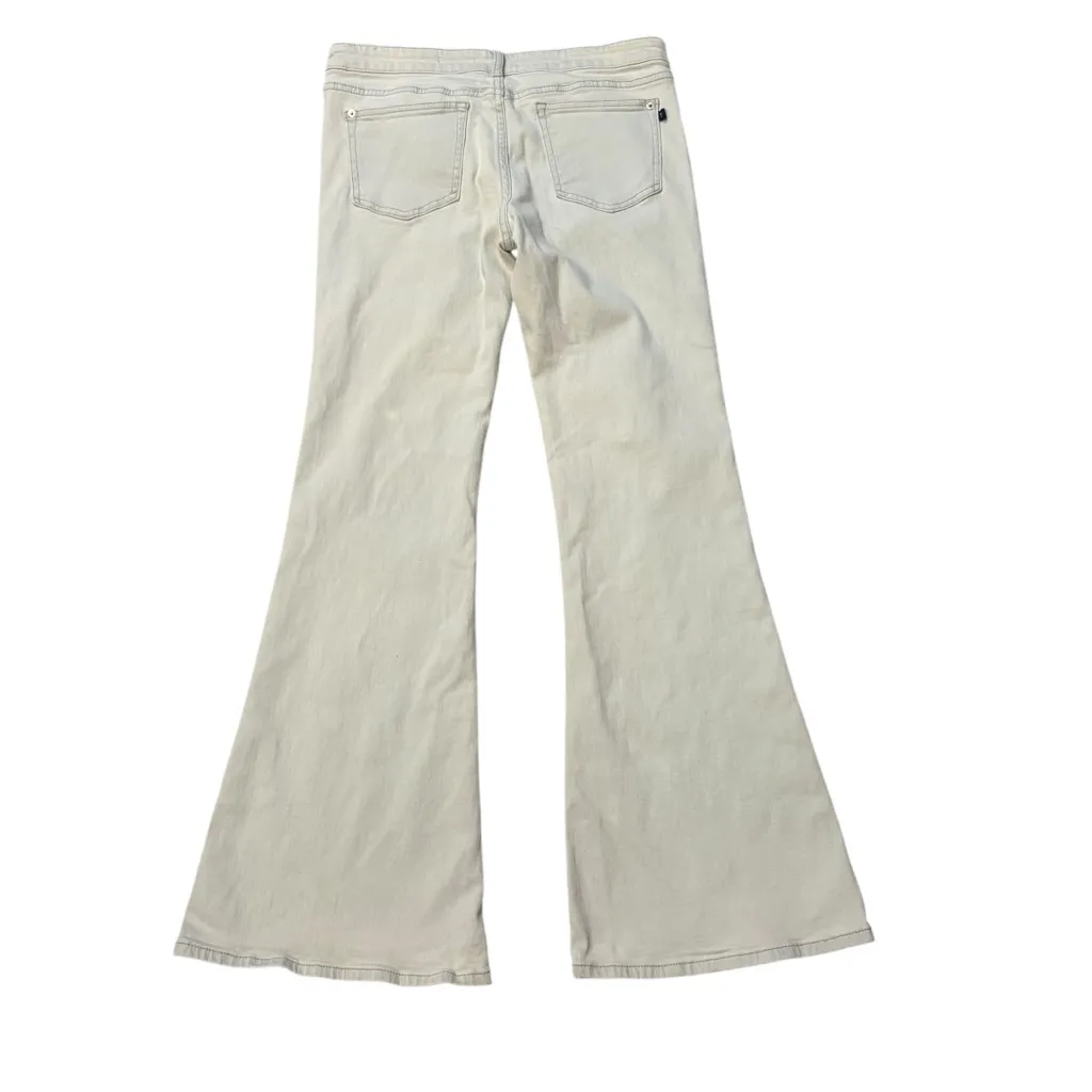 Pilcro Soft Low-Mid Rise Stretch Flare Light Wash Jeans, Sz 29, 32” inseam - Image 5