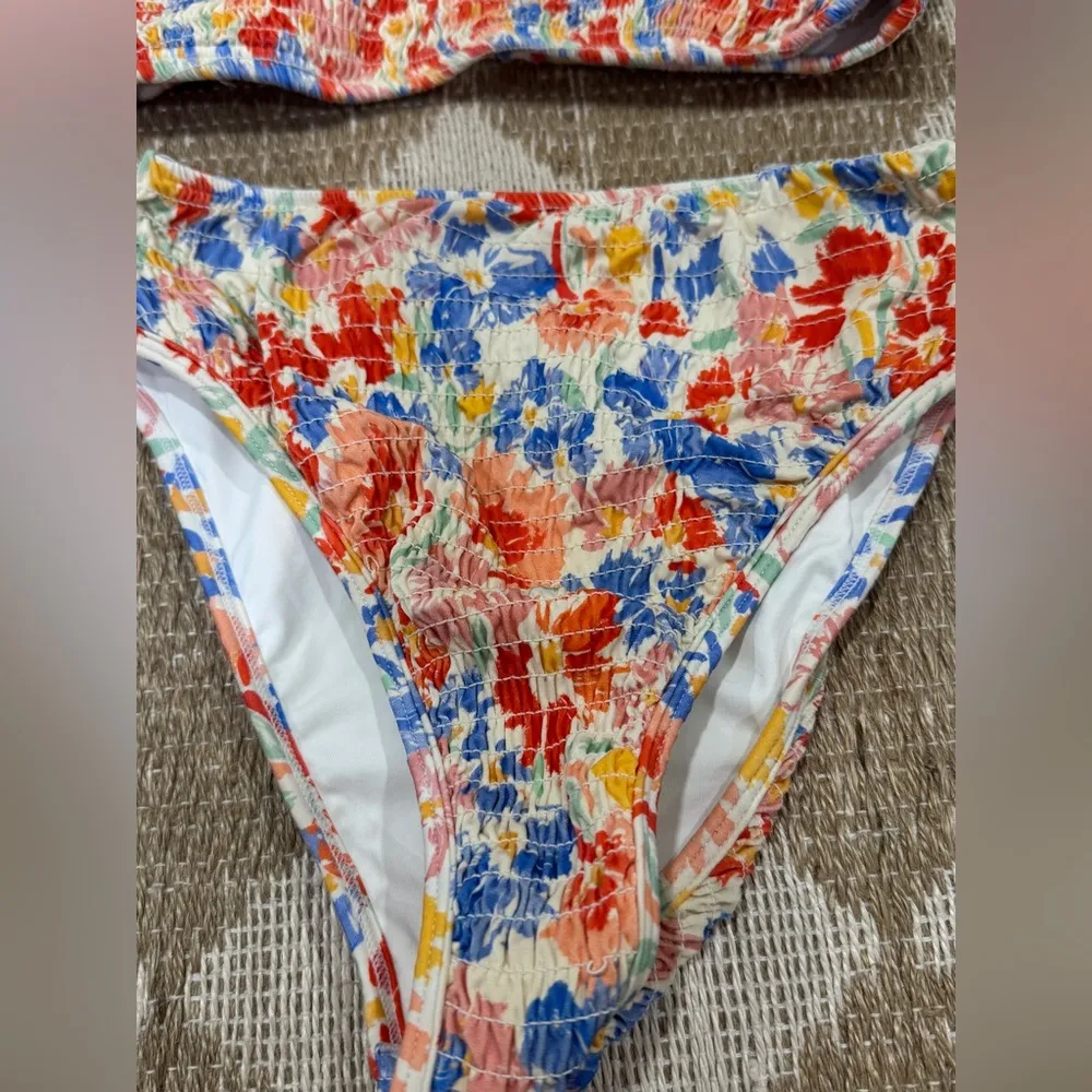 L*Space Bikini Set Izzie Top smocked floral Flowers Forever high rise barlette - Image 4