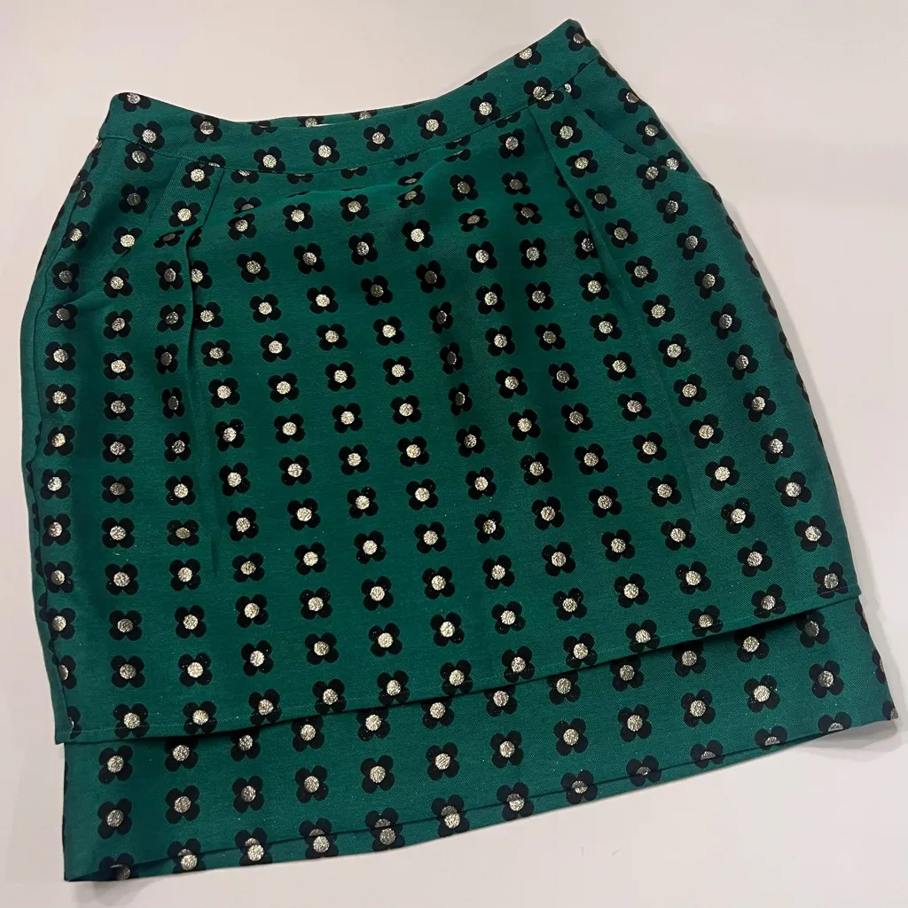 Anthropologie HD in Paris Garden Glimmer Christmas Green Tiered Flower‎ Skirt 4 - Image 10