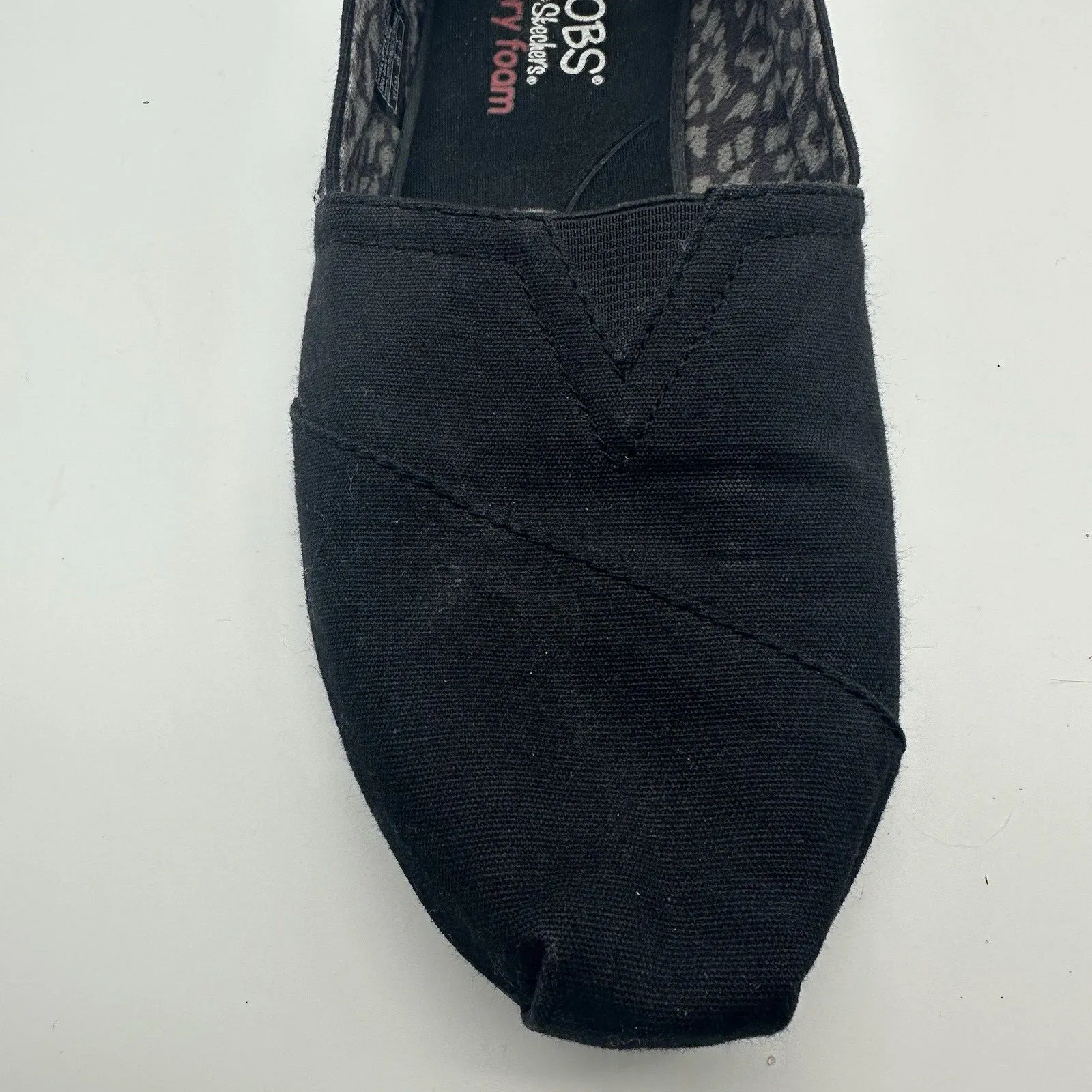 BOBS by Skechers Womens 9.5 Black Slip - Image 3