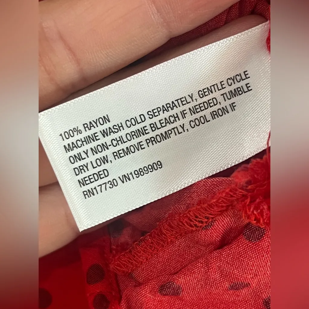 A New Day Red Polka Dot Women's Top size L super cute top - Image 8
