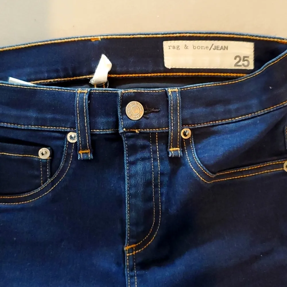 New Rag & Bone Classic Skinny Jeans - Image 3