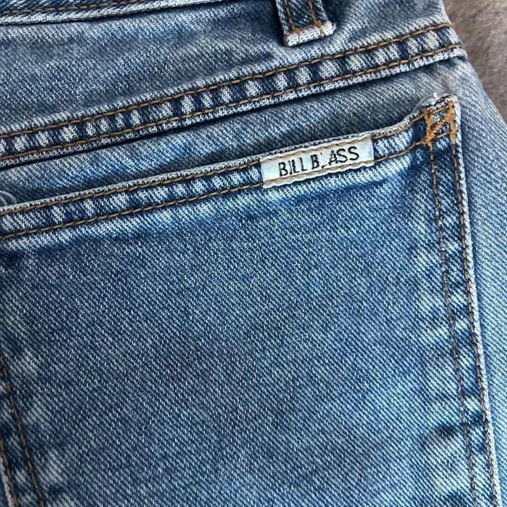 Vintage dark wash high waisted straight leg relaxed fit jeans 90s 1990s y2k - Image 11