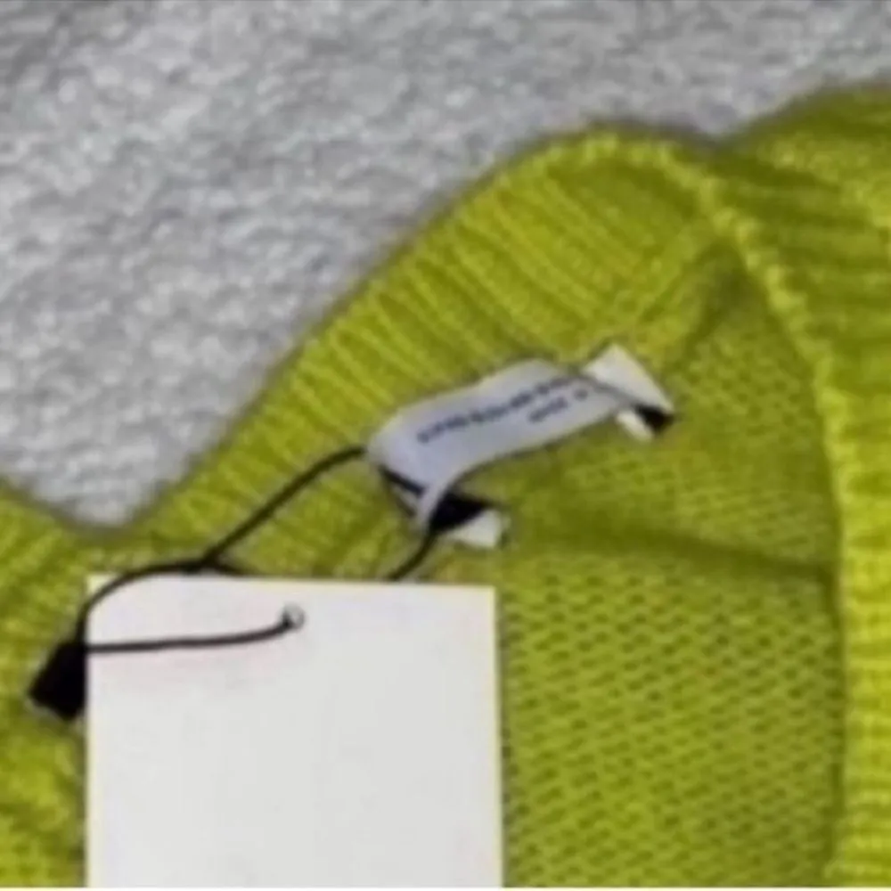 Zara Green Ruffled Long-sleeve Oversized Tunic Sweater(Size M-L) - Image 8