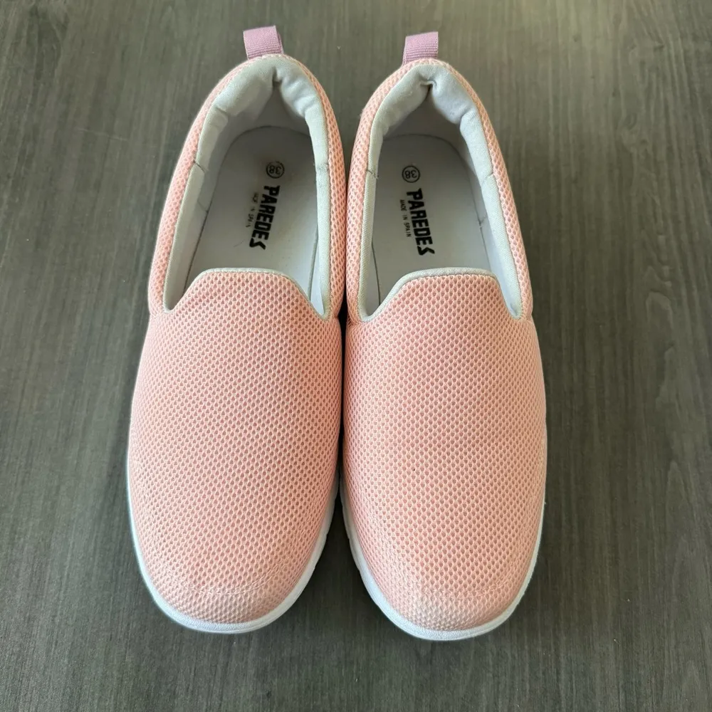 Paredes Danu women cushioned pink mesh comfort slip on shoes size 7.5 - Image 4