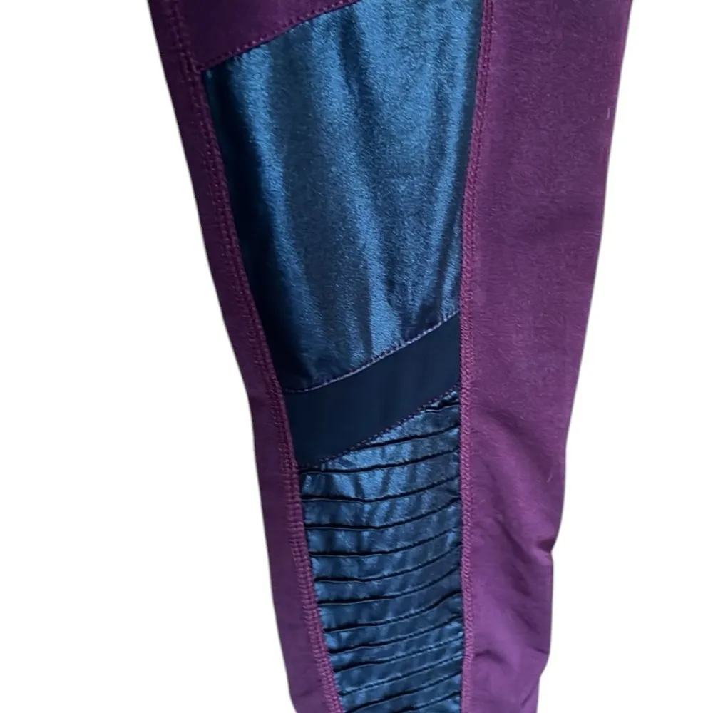 Hot Kiss 💋 Burgundy Leggings with Black Faux Leather Accents - Image 4