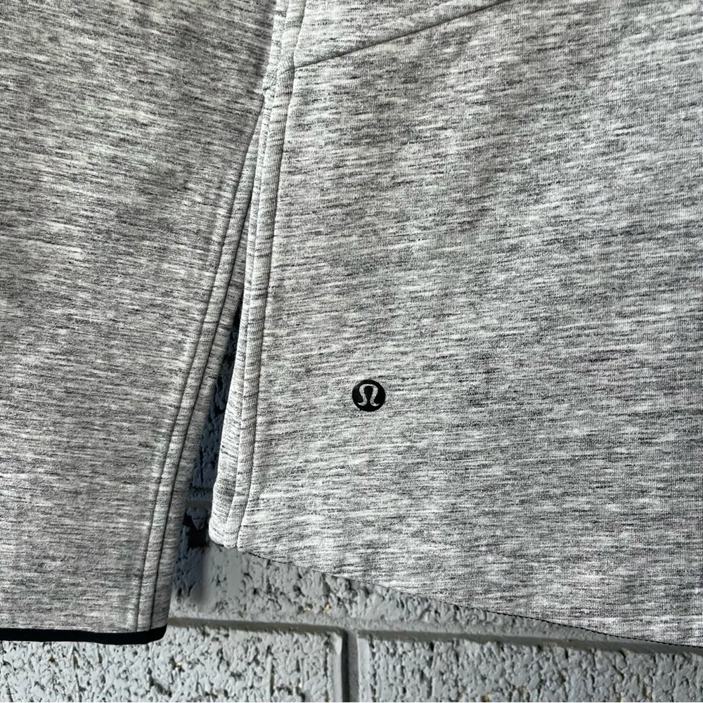 Lululemon Going Places Jacket Full Zip Heathered Light Grey Size 4 - Image 8