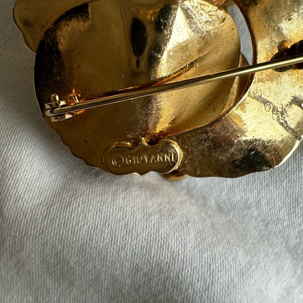 Giovanni Vintage Rare Gold Tone Long Stem 3D Rose Brooch - Image 4