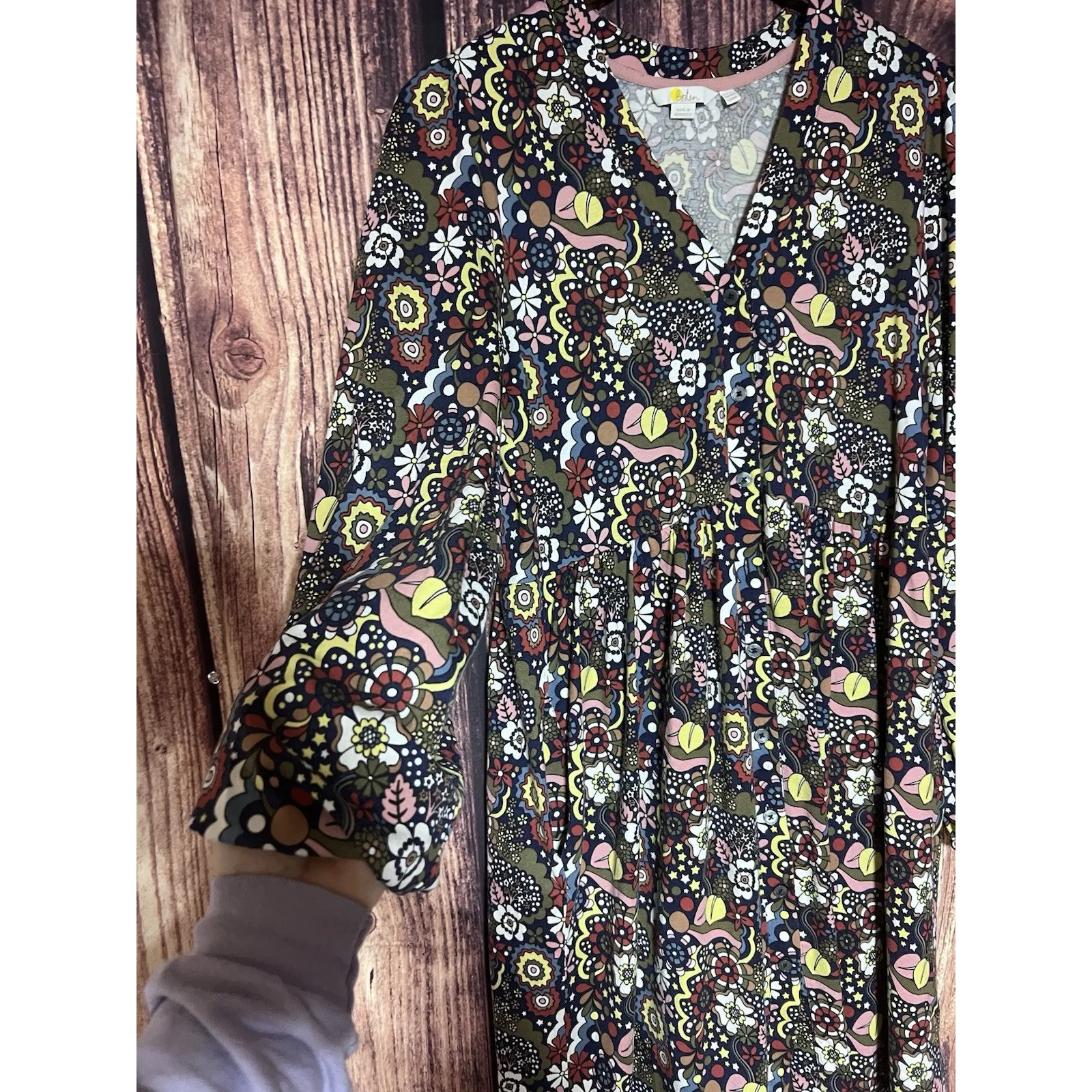 Boden Sz 8 Medium Button - Image 5