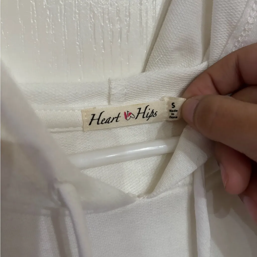 Heart Hips Cream Hoodie White - Image 2