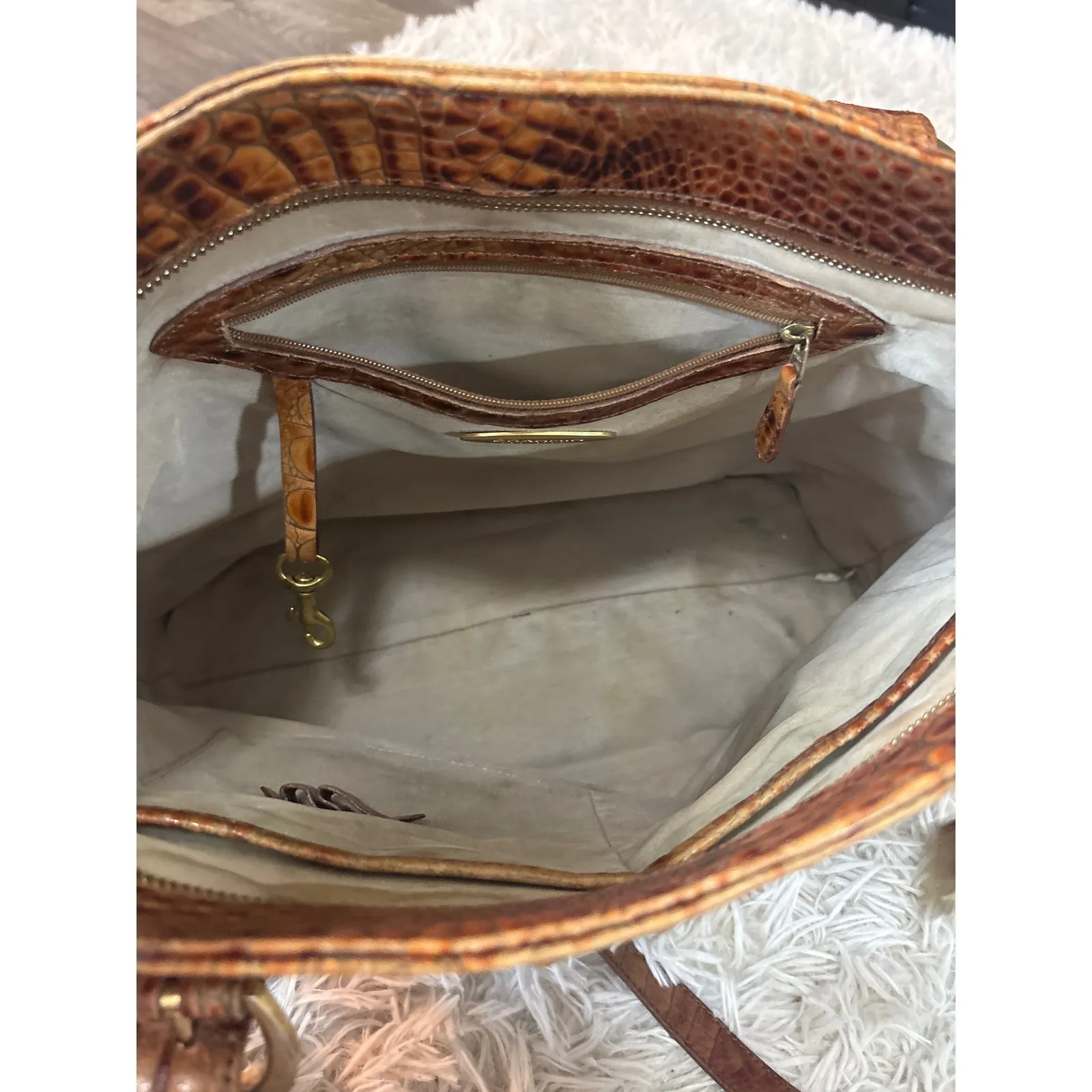 Vintage Brahmin Toasted Almond Collection Alligator Embossed Leather Purse Tote - Image 11