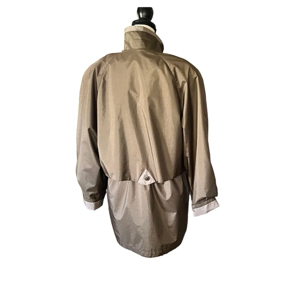 Vtg. Current Seen trench style coat/jacket with button lining. Sz. Generous M Tan Size M - Image 7