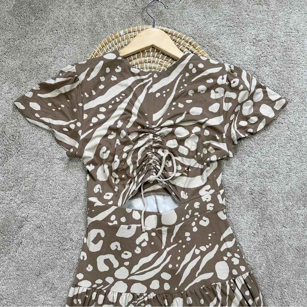 CAbi Swoon Printed V-neck Cutout Back Fit & Flare Midi Dress Taupe Ivory Size S - Image 7