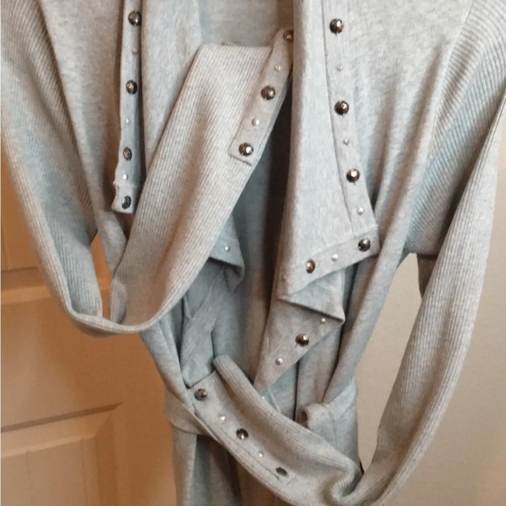 GRAY EMBELLISHED CARDIGAN - Image 2