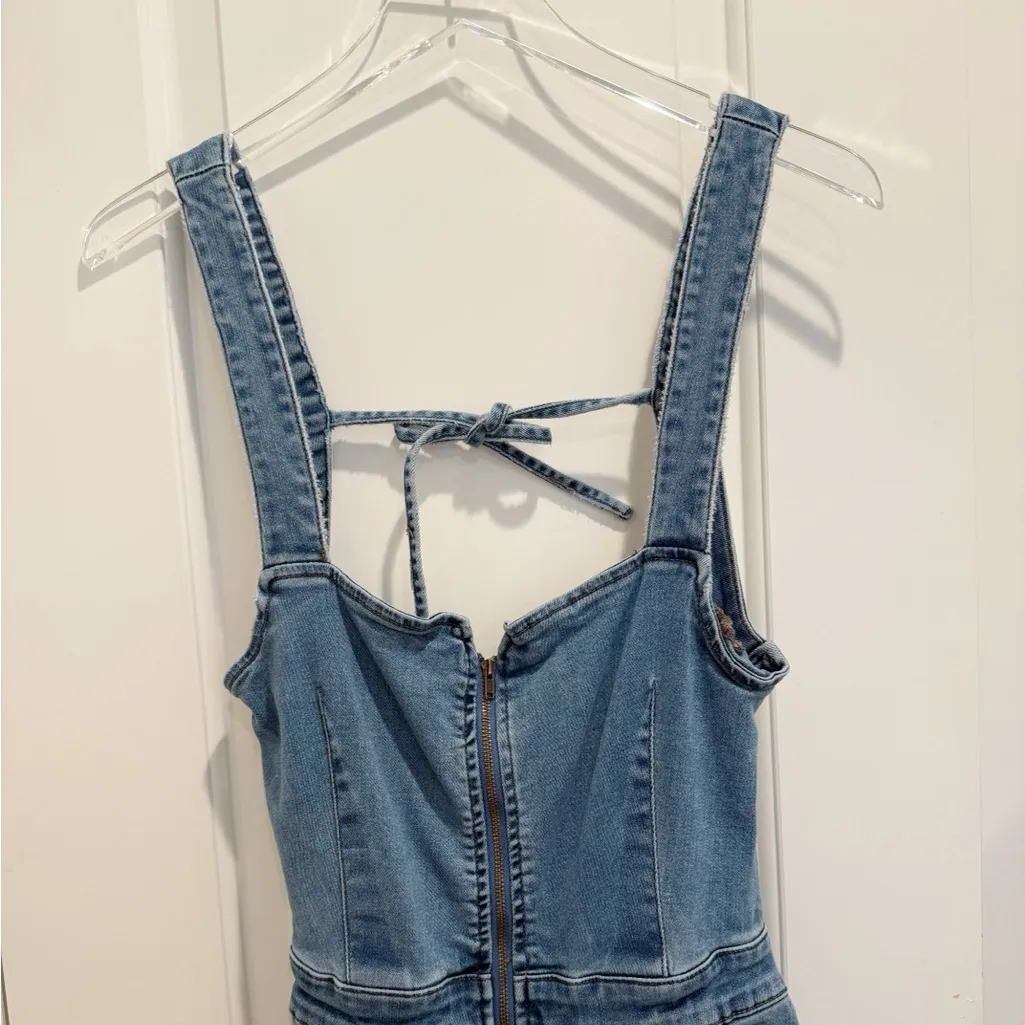 FREE PEOPLE WE THE FREE Crvy Sam Denim One Piece Jumpsuit Flare size 10 - Image 6