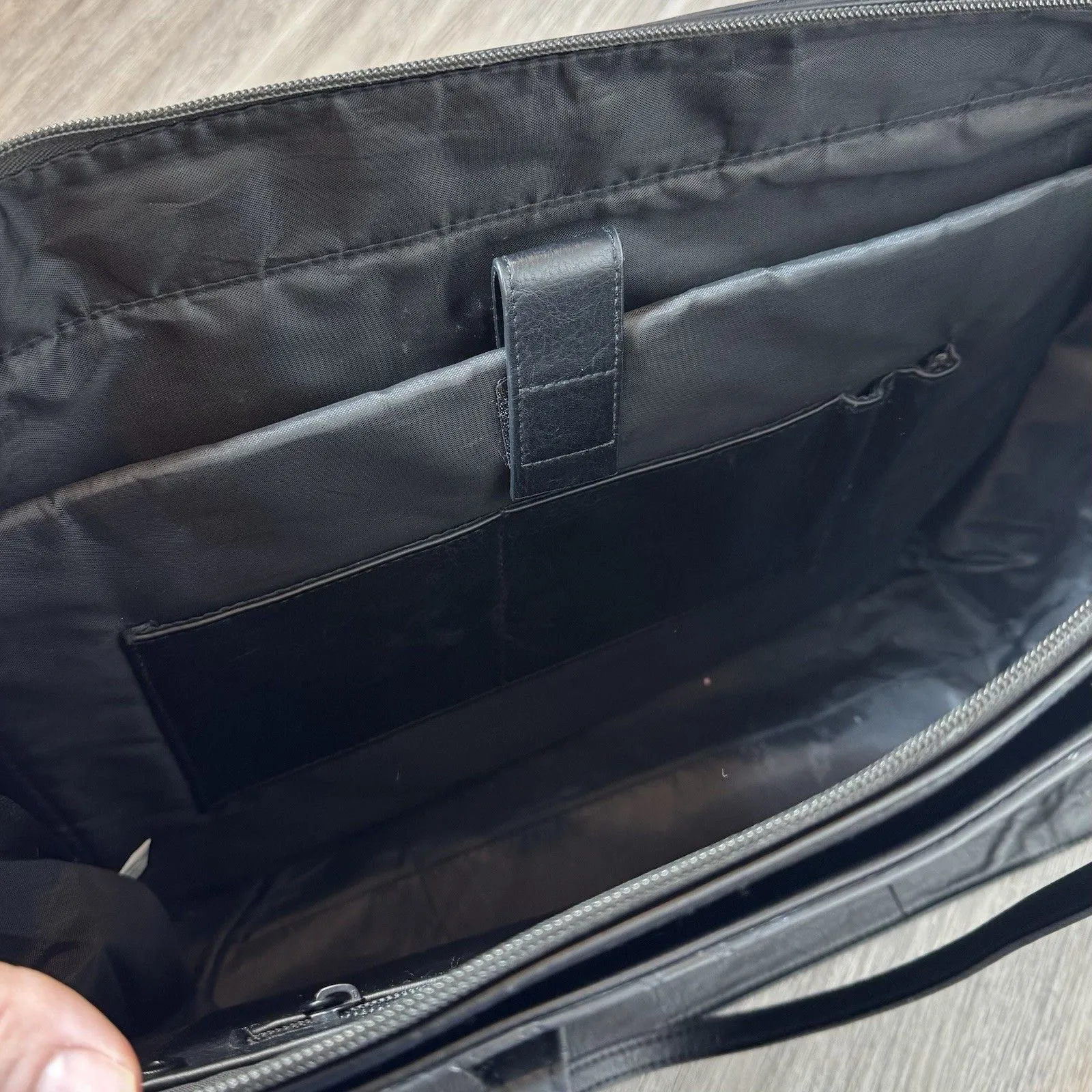 Beis The Large Work Tote Black Faux Leather Vegan Classic Upscale Minimalist 17” - Image 9