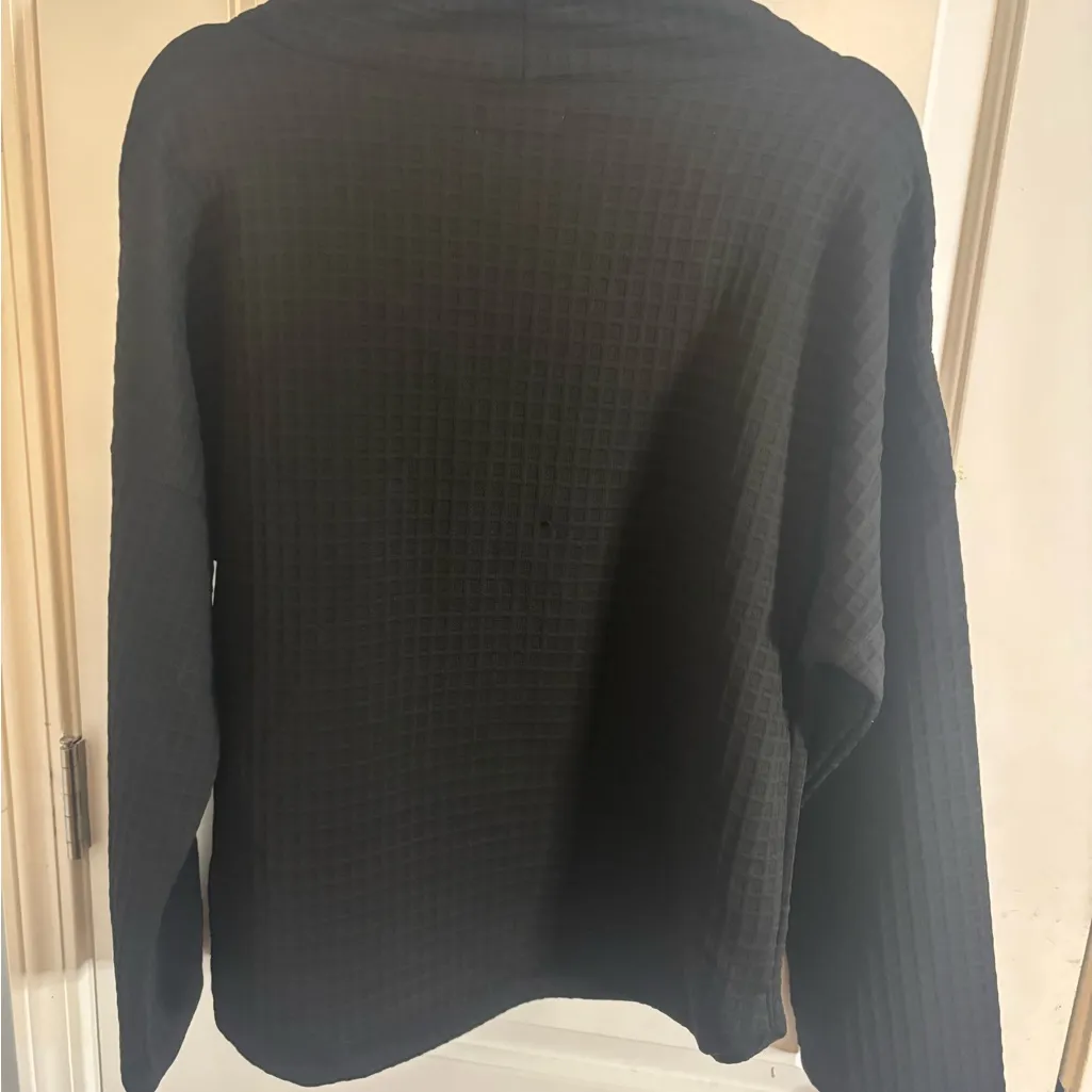 Max Studio waffle Black Cowl Neck Sweater size m NWT - Image 5