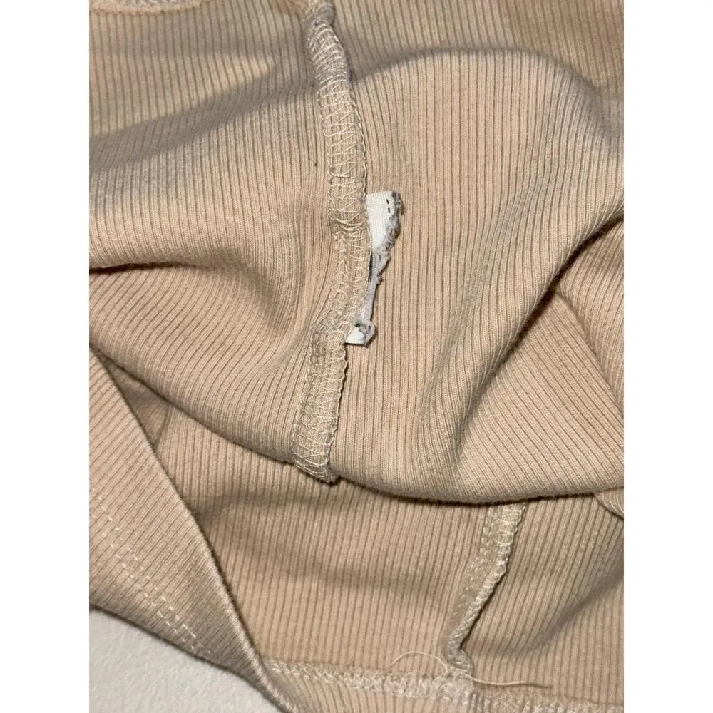 Abercrombie & Fitch Soft A&F Essentials Tan Ribbed Knit Cropped Tank Top Size M - Image 4
