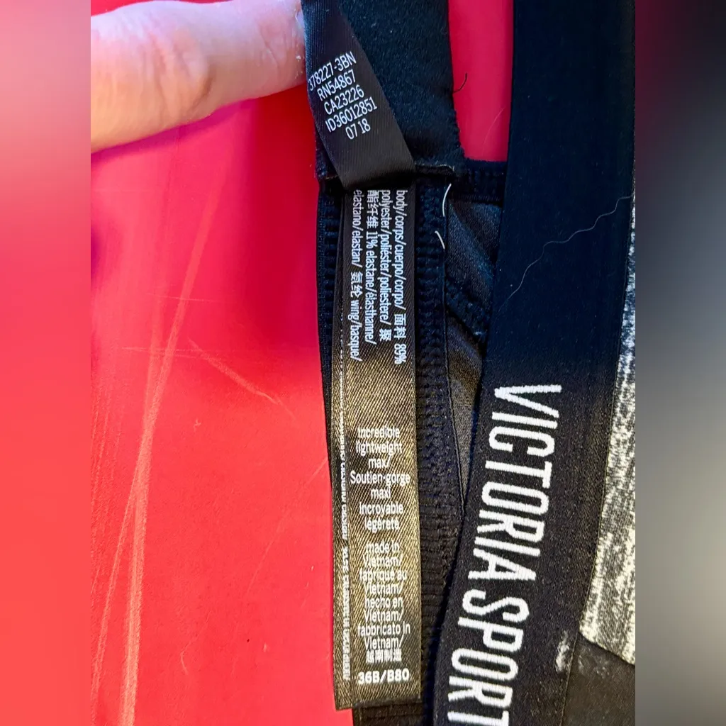 Victoria's Secret Black/Gray Cutout Incredible Sports Bra Racerback - Image 7