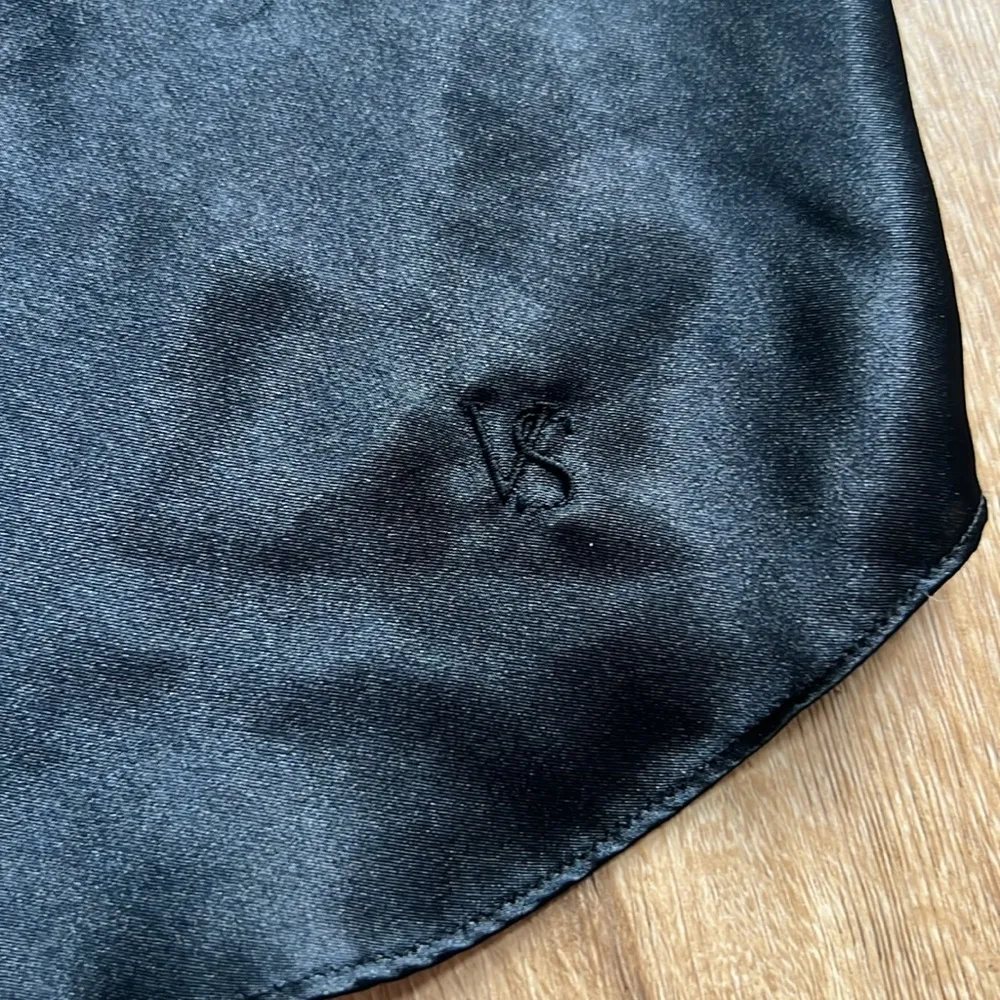 Victoria's Secret Vintage Gold Label Black Camisole Top Sz Large - Image 2