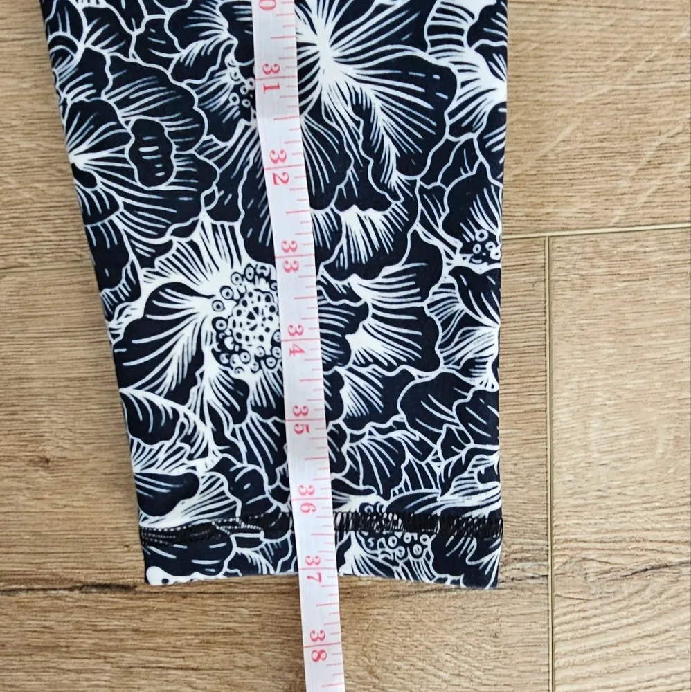 Balance Collection High Waist Legging - Image 6