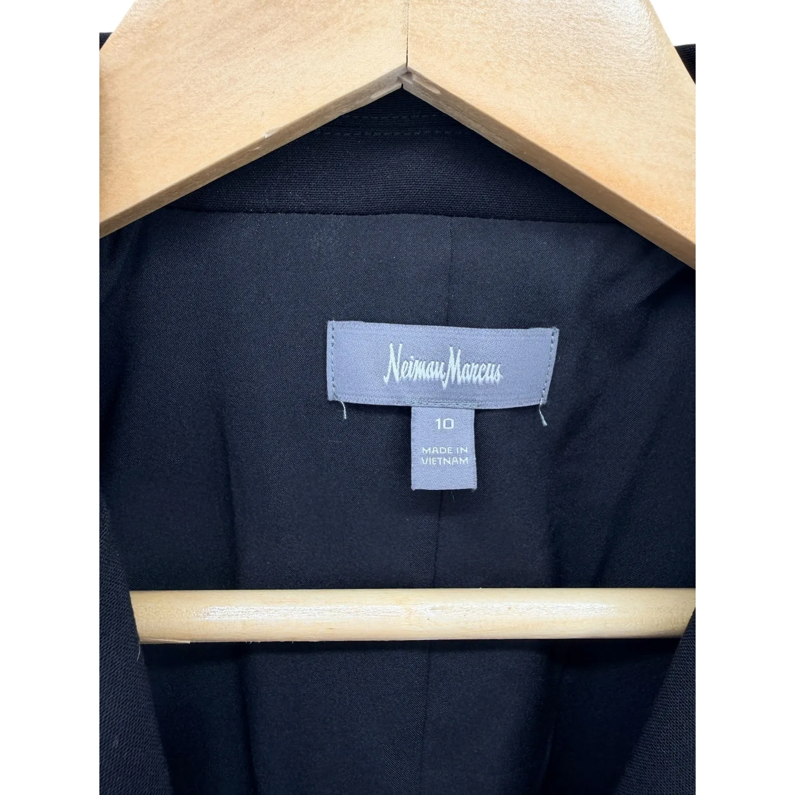 Neiman Marcus Black Tailored Blazer Jacket Minimalist Luxury Workwear Size 10 - Image 5