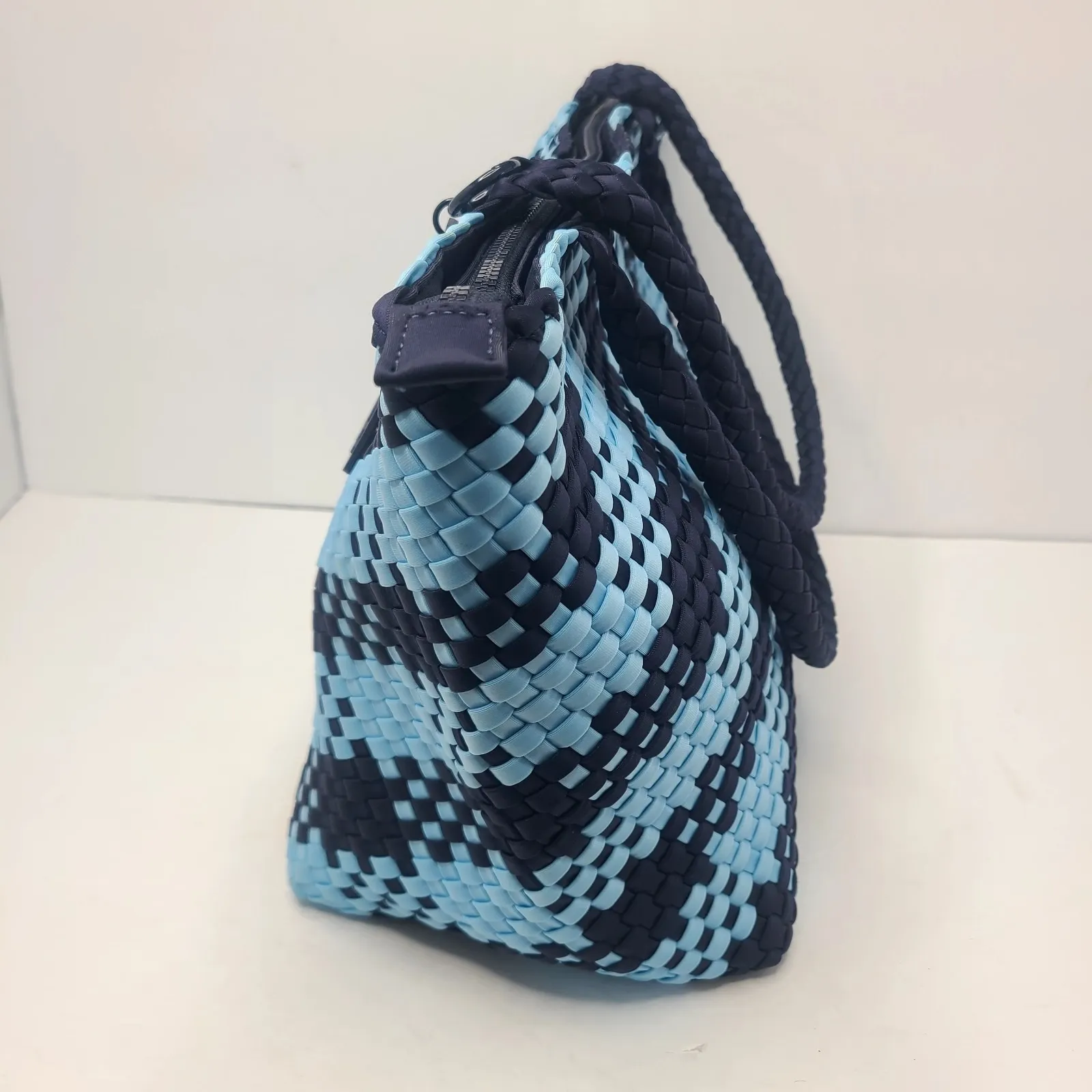 Wildfox Blue Woven Tote Bag Purse Handbag Carryall Beach Gym ShopperZip Top - Image 2