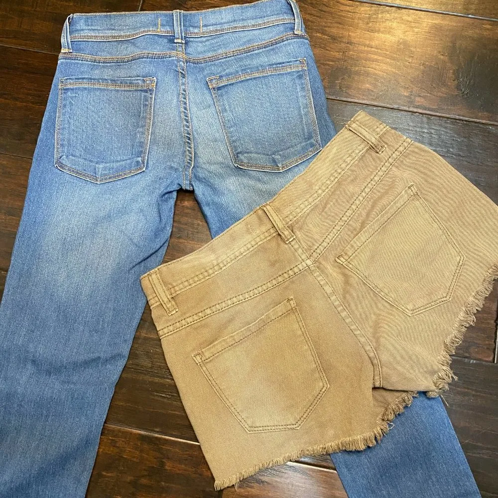 Set of FREE PEOPLE 2 Pairs of Denim Jeans & Denim Shorts - size 24 - Image 6